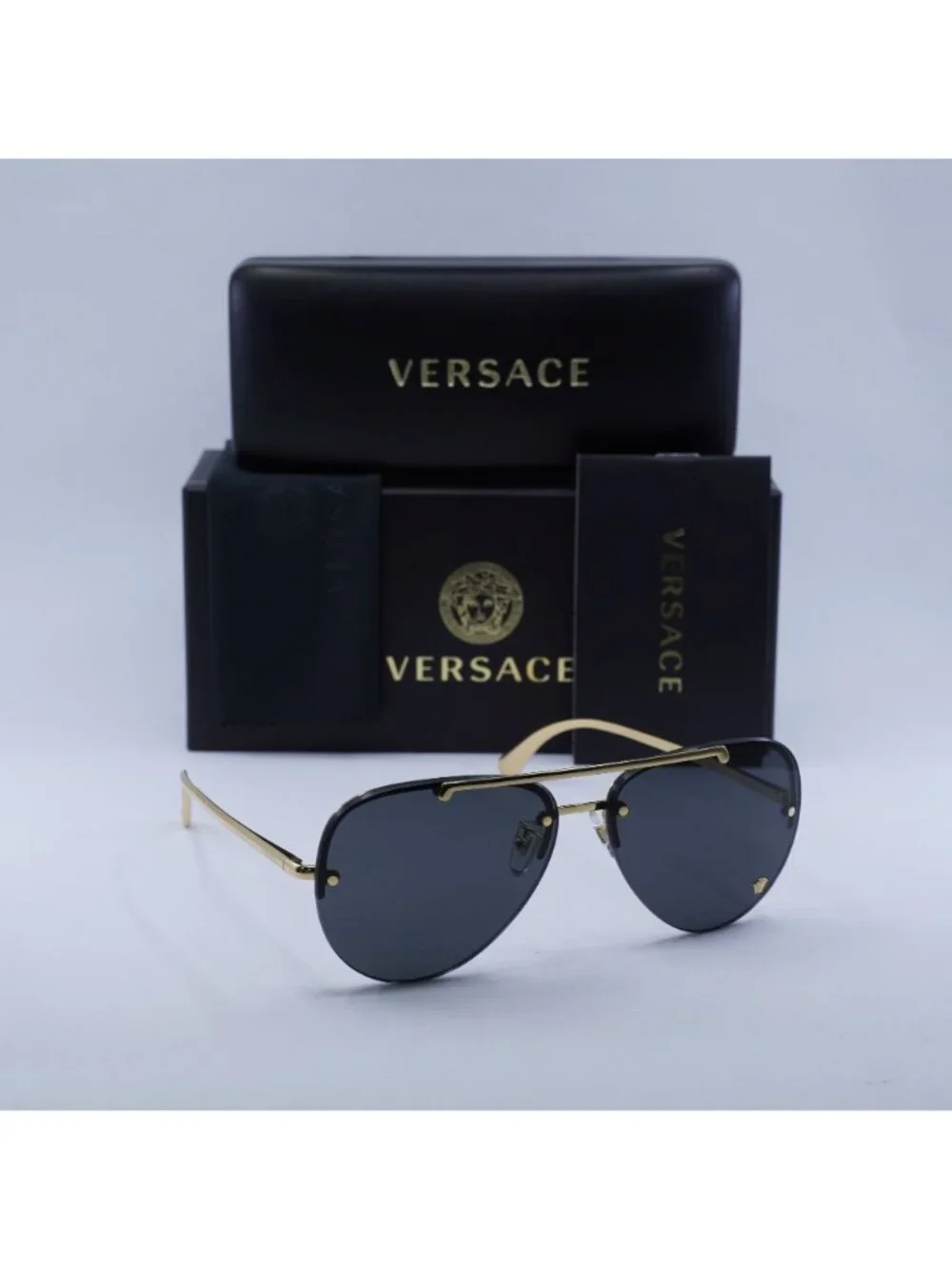 Versace model ve2231